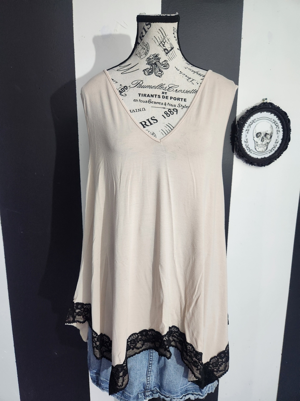 Suzanne Betro Cream V-Neck Tunic with Black Lace Hem